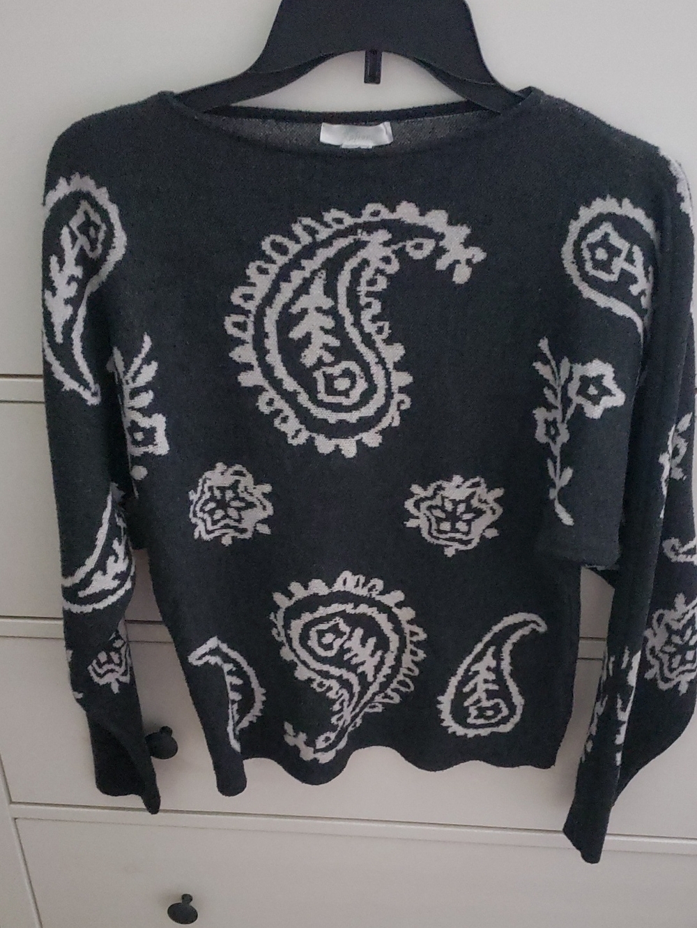 Grey and White Paisley Knit Sweater